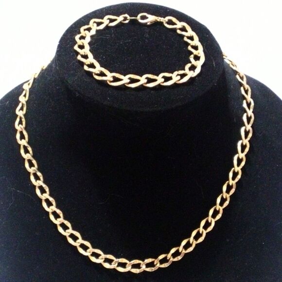 Vintage Gold Tone Chunky Chain Link Necklace & Bracelet Set Demi Parure - Picture 1 of 5